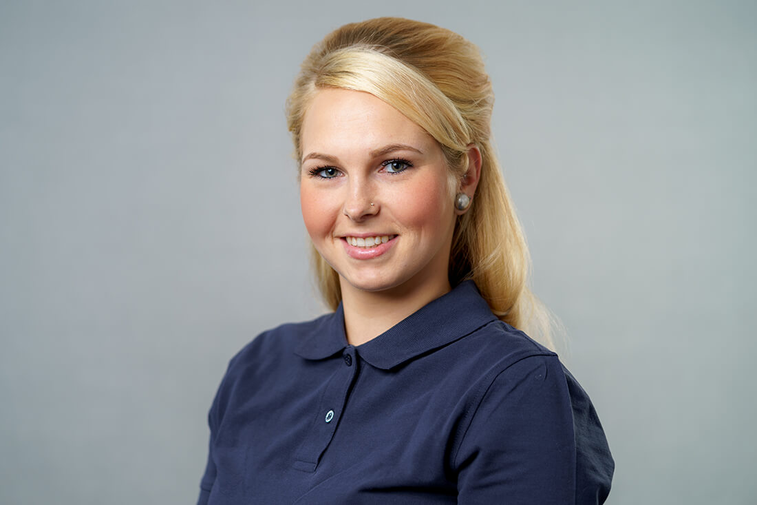 Zahnärztin Eisleben – Brockmann – Team – Julia Lerch Zahnärztin Eisleben - Brockmann - Team - Julia Lerch